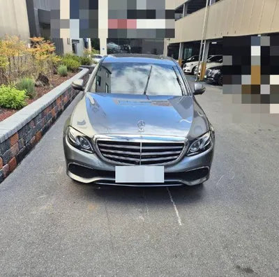 2017 Mercedes-Benz E 300 VIN: