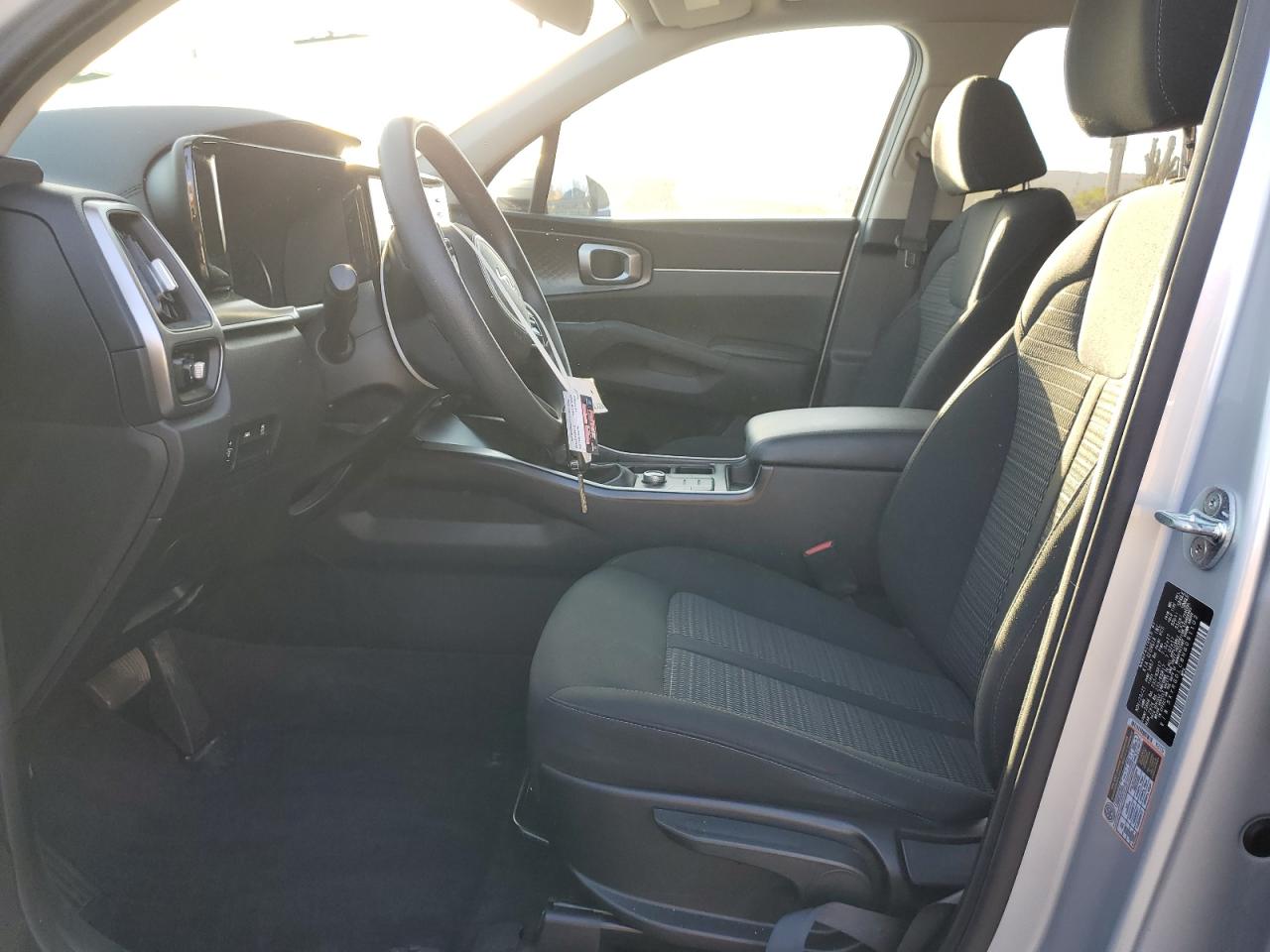 2022 KIA SORENTO LX VIN:5XYRGDLC8NG091102
