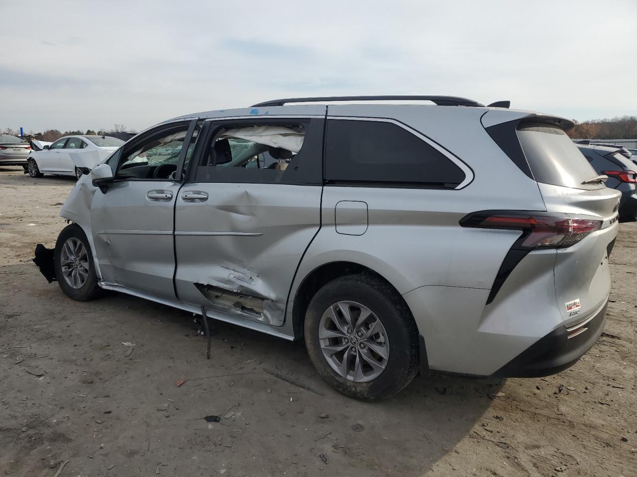 2023 TOYOTA SIENNA LE VIN:5TDKSKFC6PS077978