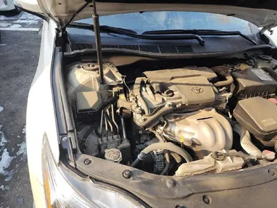 2016 Toyota Camry VIN: