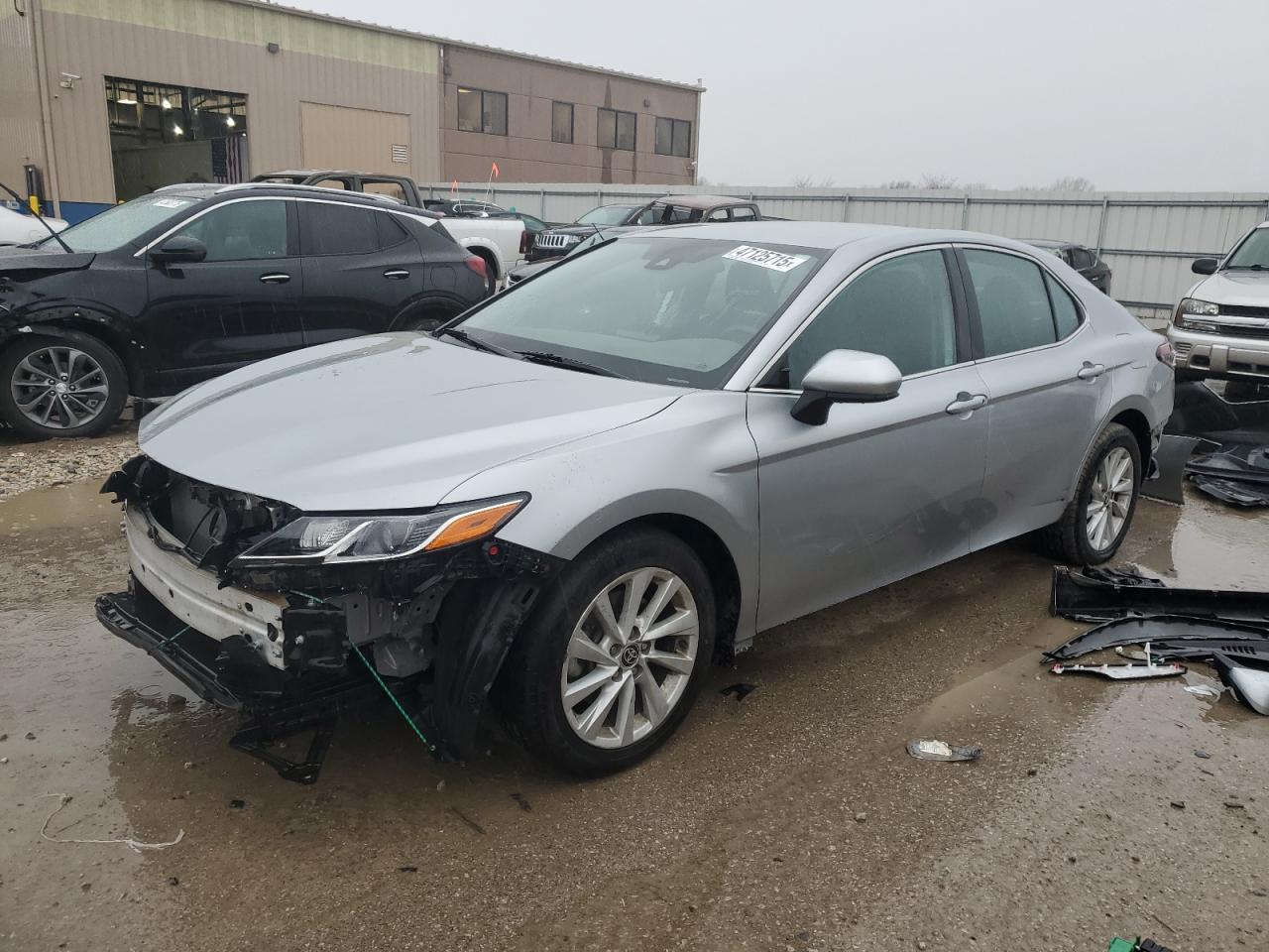 2022 TOYOTA CAMRY LE VIN:4T1C11AK4NU686748