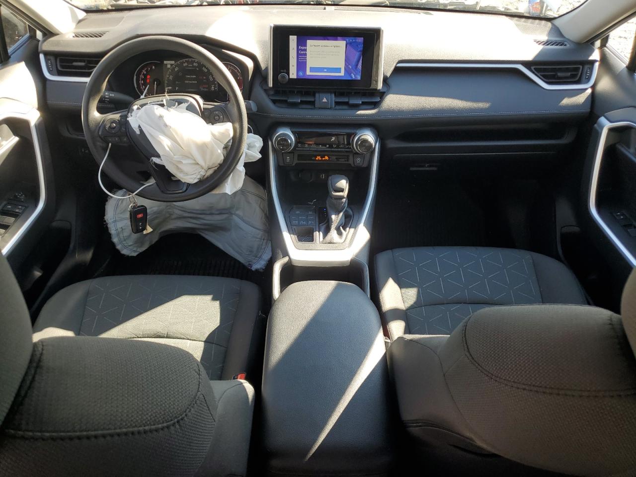 2023 TOYOTA RAV4 XLE VIN:2T3P1RFV0PC344745