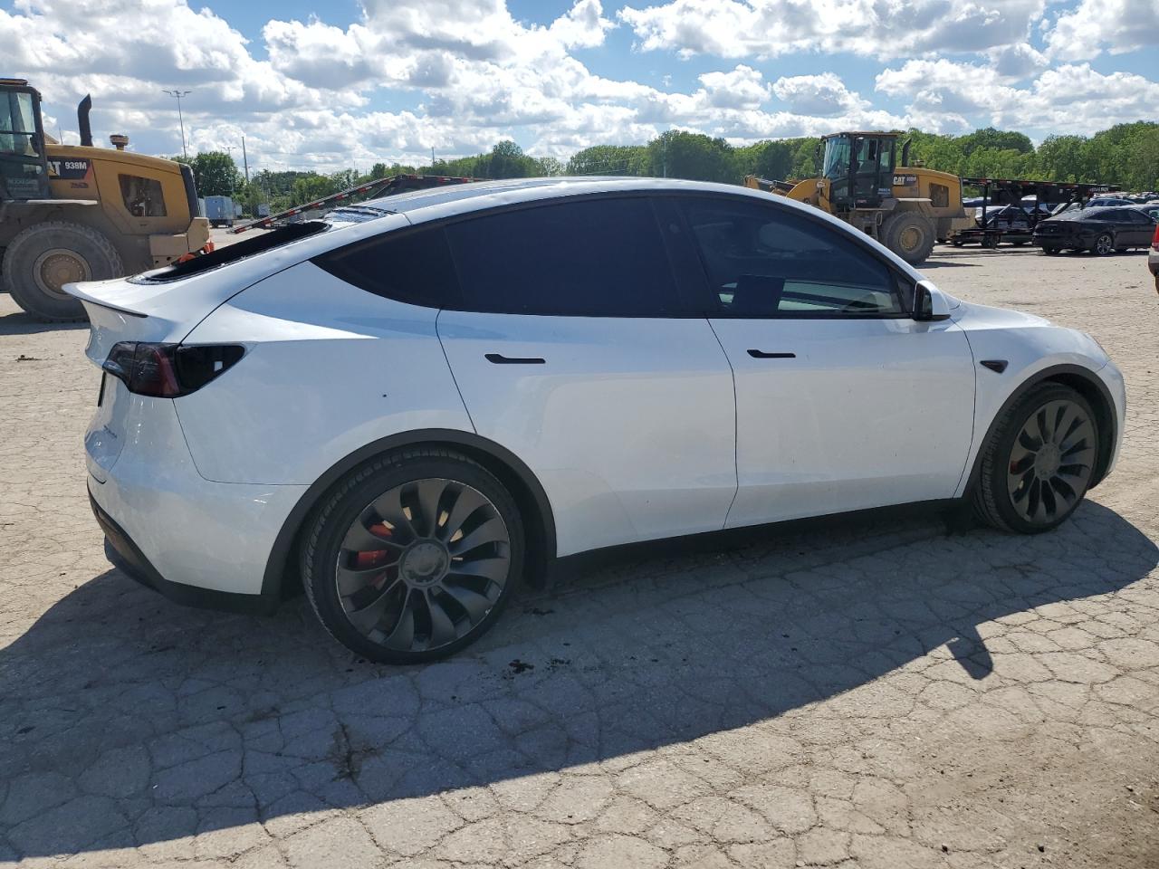 2023 TESLA MODEL Y  VIN:7SAYGDEFXPF847612