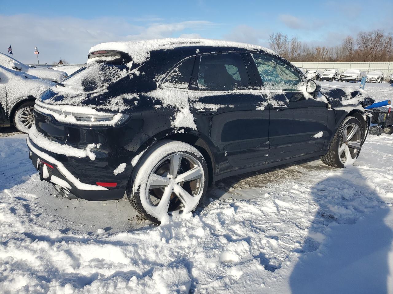2024 PORSCHE MACAN BASE VIN:WP1AA2A51RLB04000