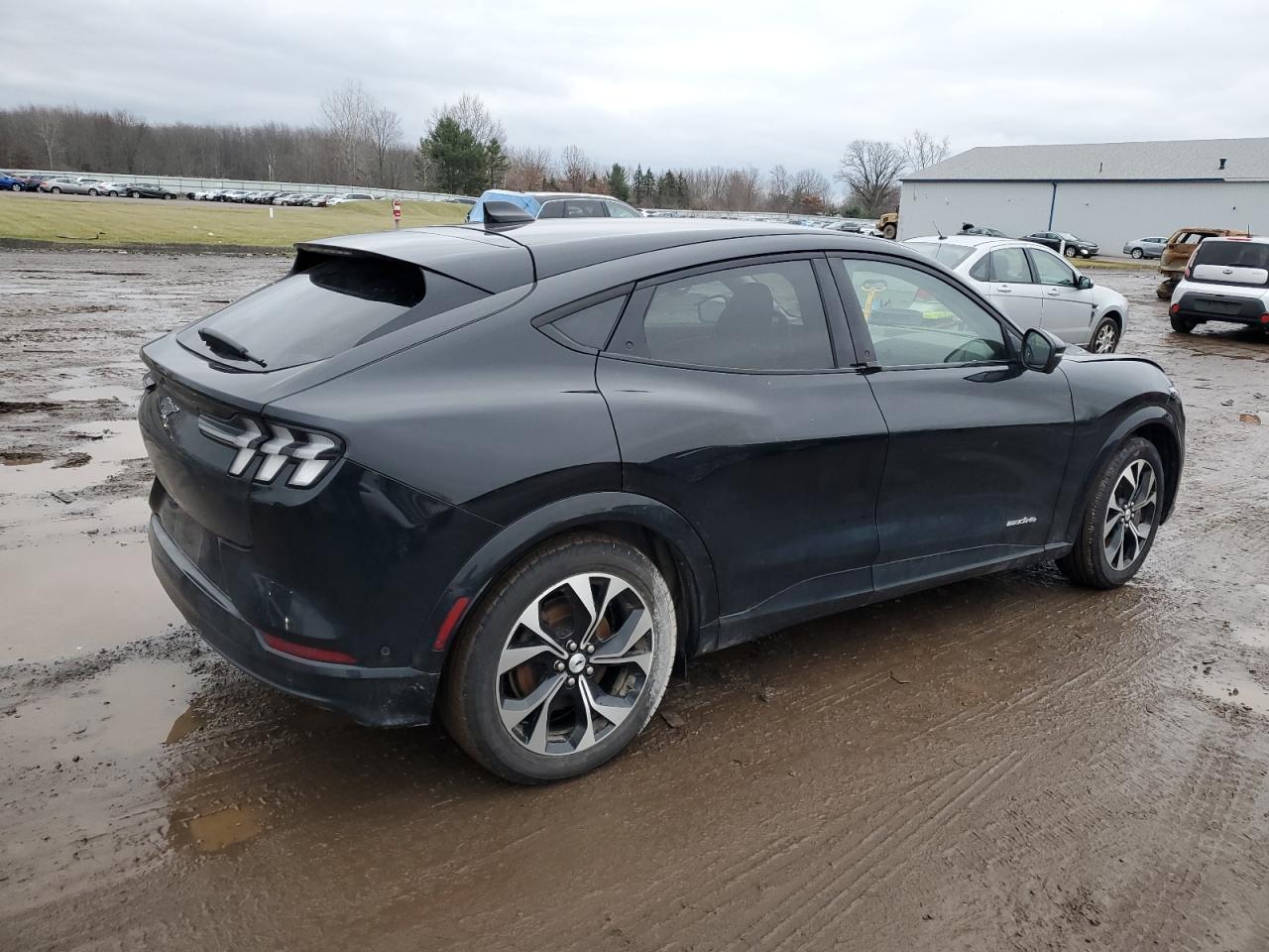 2023 FORD MUSTANG MACH-E PREMIUM VIN:3FMTK3SS0PMA31310
