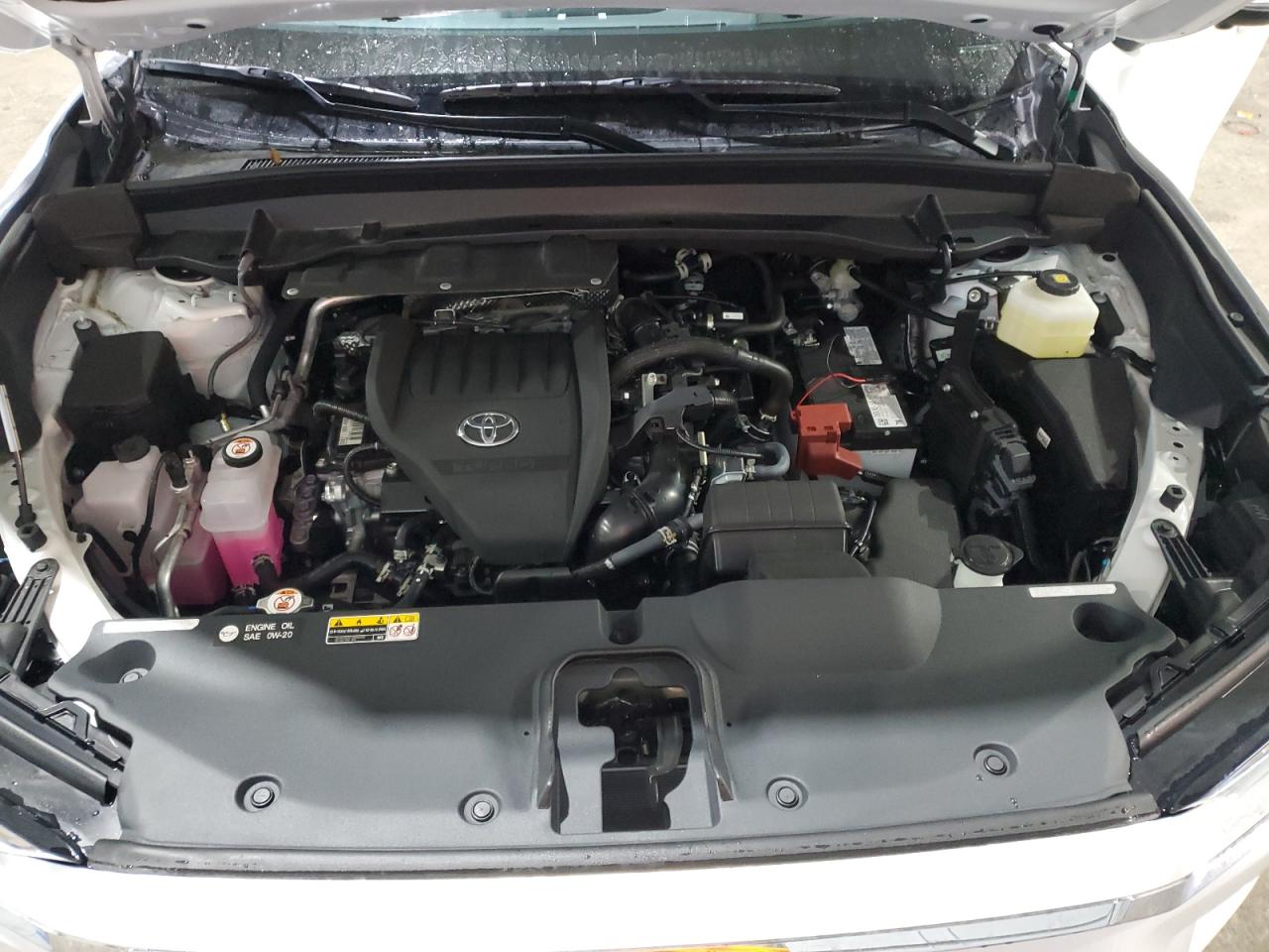 2024 TOYOTA GRAND HIGHLANDER XLE VIN:5TDAAAB52RS066799