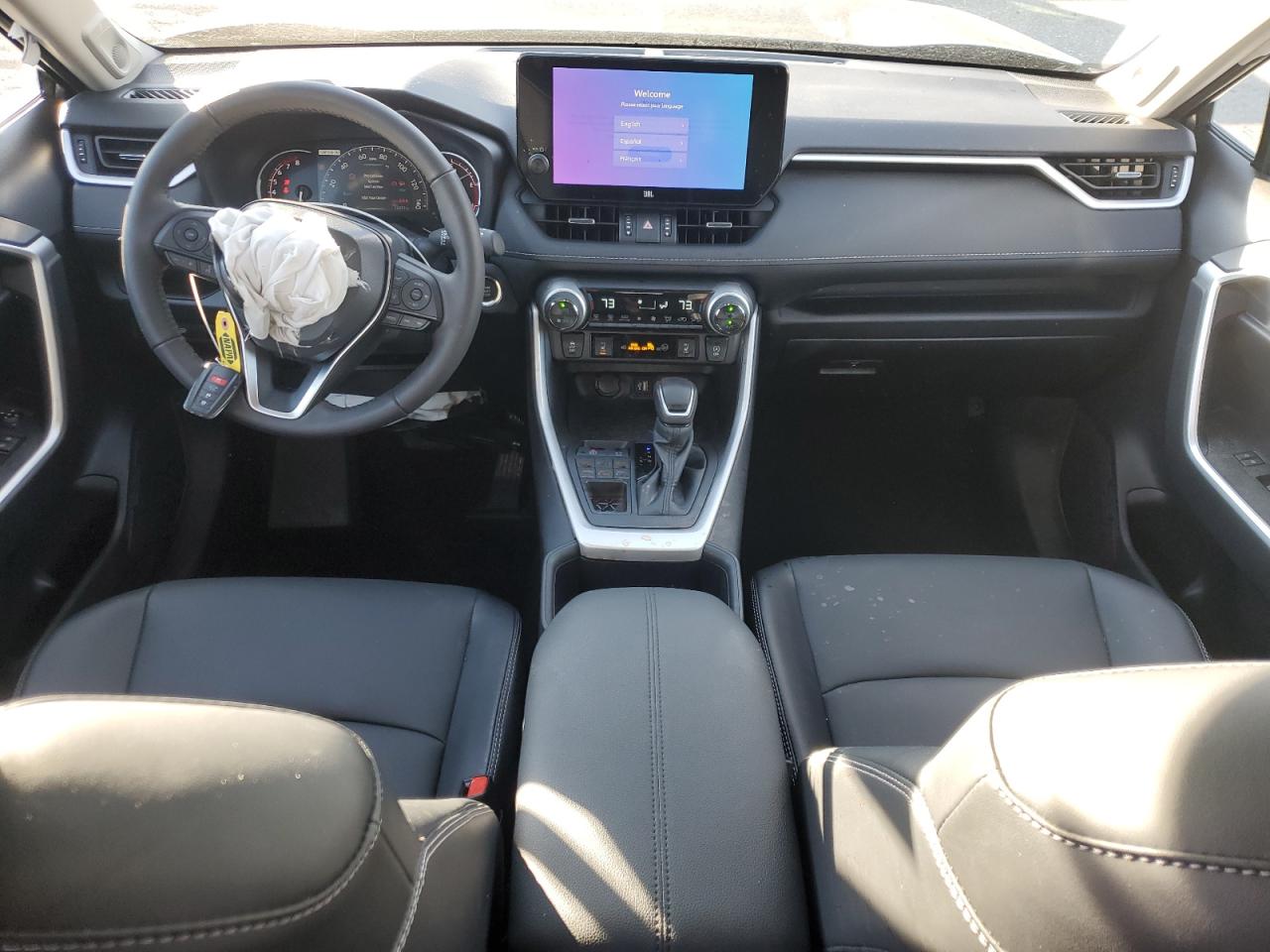 2024 TOYOTA RAV4 XLE PREMIUM VIN:2T3A1RFV8RC437554