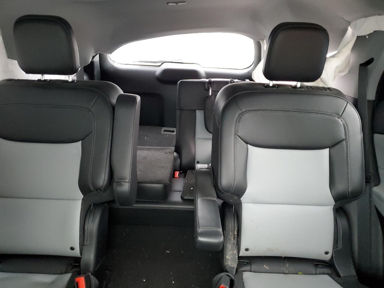 2023 FORD EXPLORER XLT VIN:1FMSK7DH0PGA74849