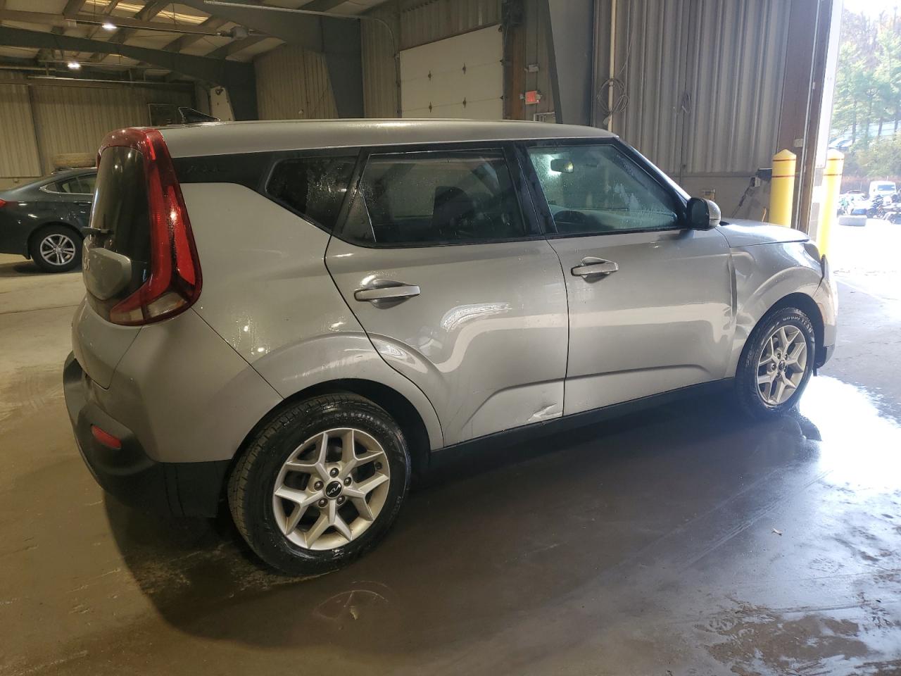 2022 KIA SOUL LX VIN:KNDJ23AU8N7837613