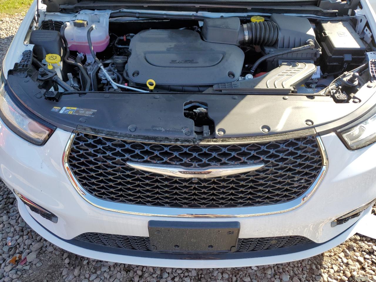 2024 CHRYSLER PACIFICA TOURING L VIN:2C4RC1BG3RR111319