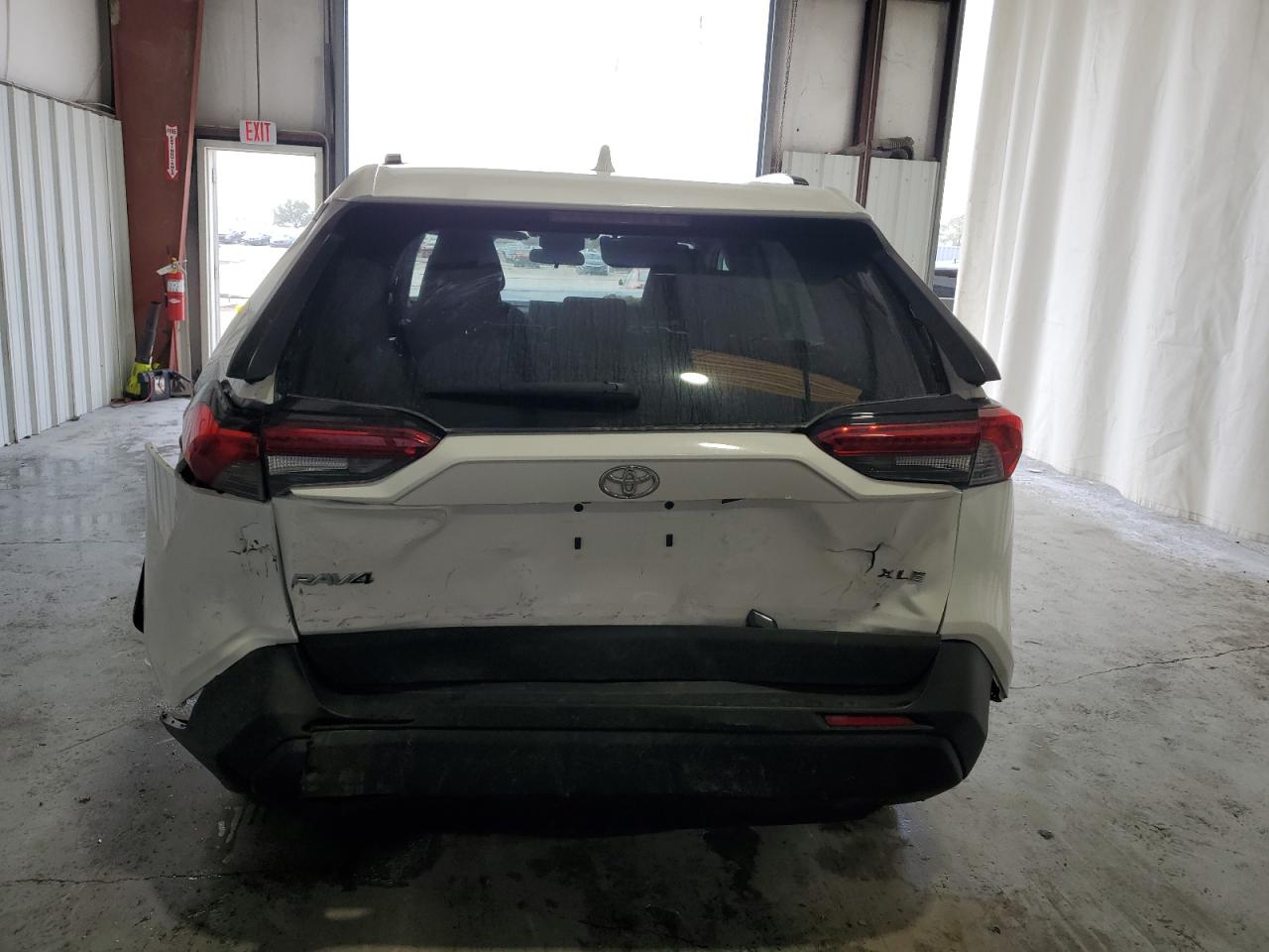 2024 TOYOTA RAV4 XLE VIN:2T3W1RFV3RC279615