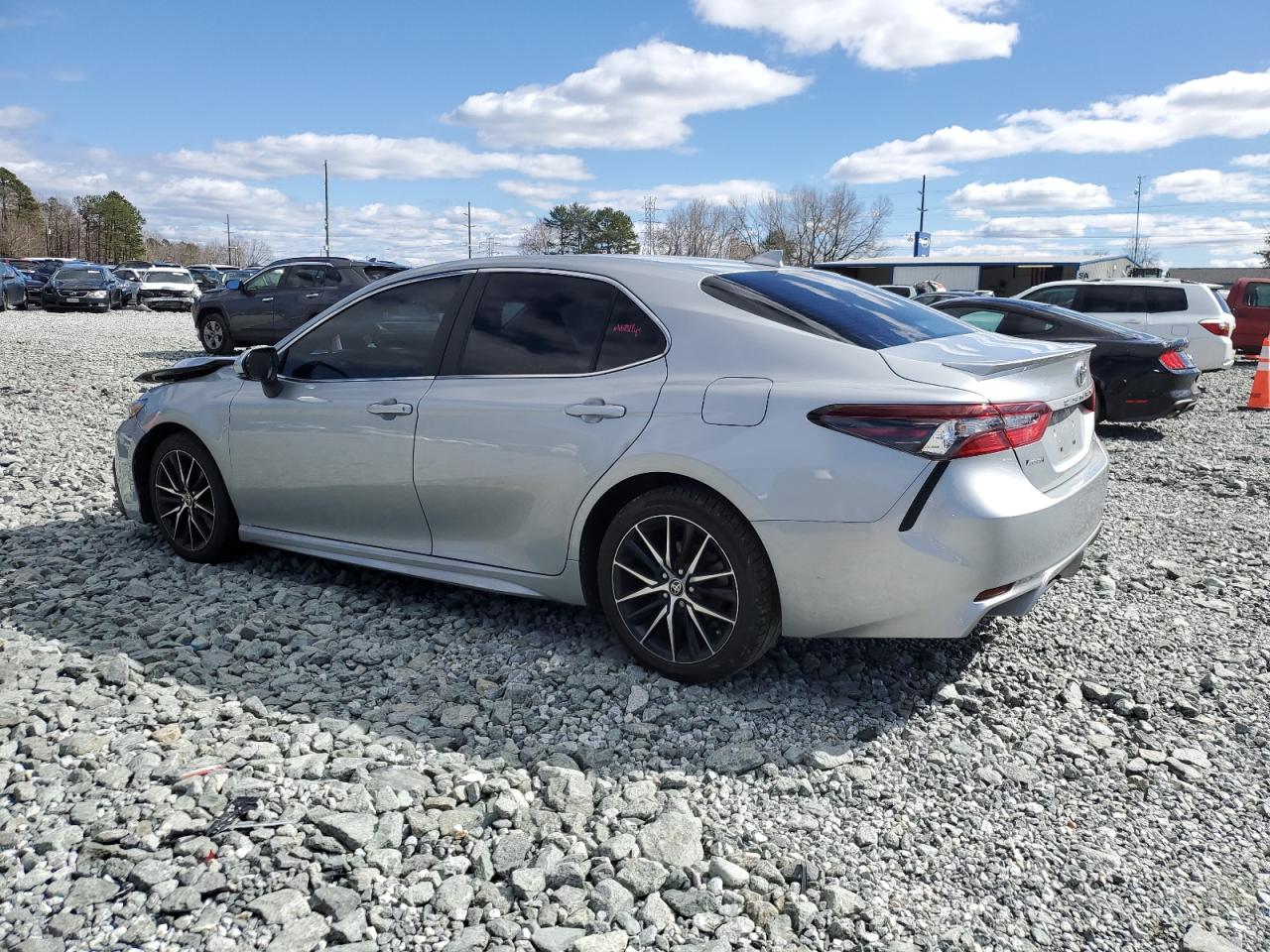 2022 TOYOTA CAMRY SE VIN:4T1T11AK4NU049987