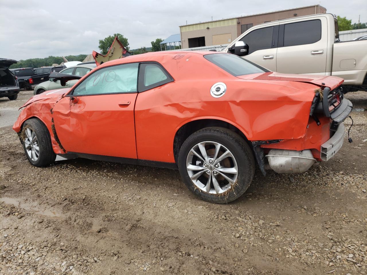 2022 DODGE CHALLENGER SXT VIN:2C3CDZGG5NH105908