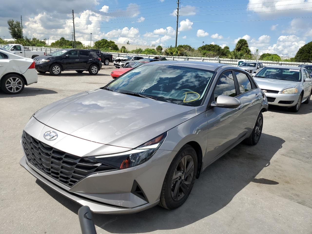 2022 HYUNDAI ELANTRA SEL VIN:KMHLM4AG5NU240113