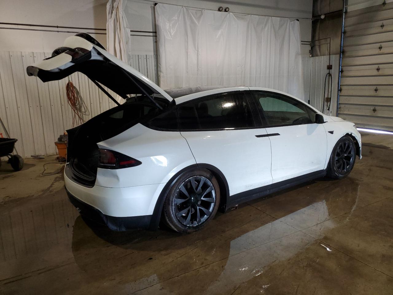 2023 TESLA MODEL X  VIN:7SAXCDE5XPF416900