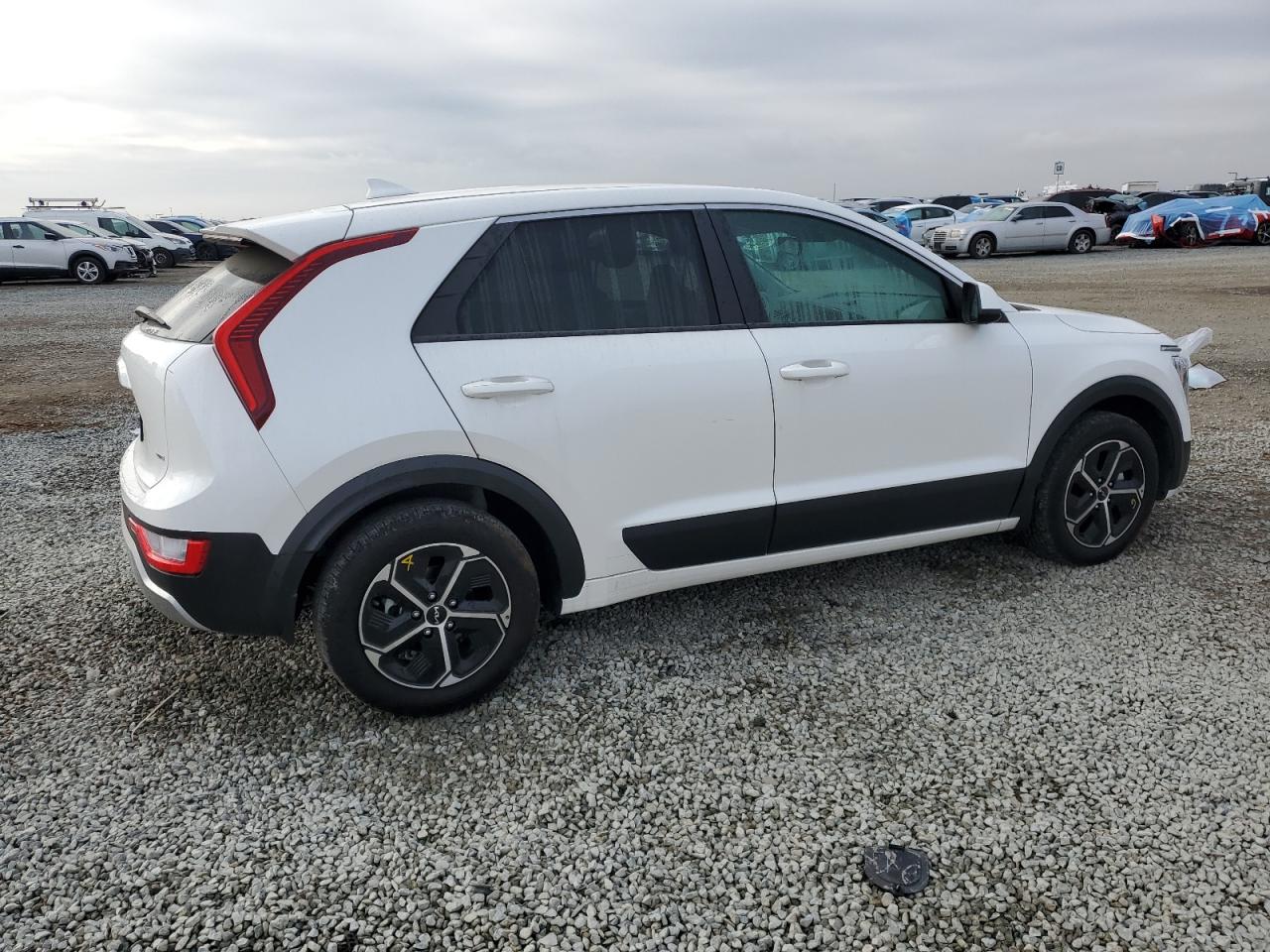 2024 KIA NIRO LX VIN:KNDCP3LE3R5129187