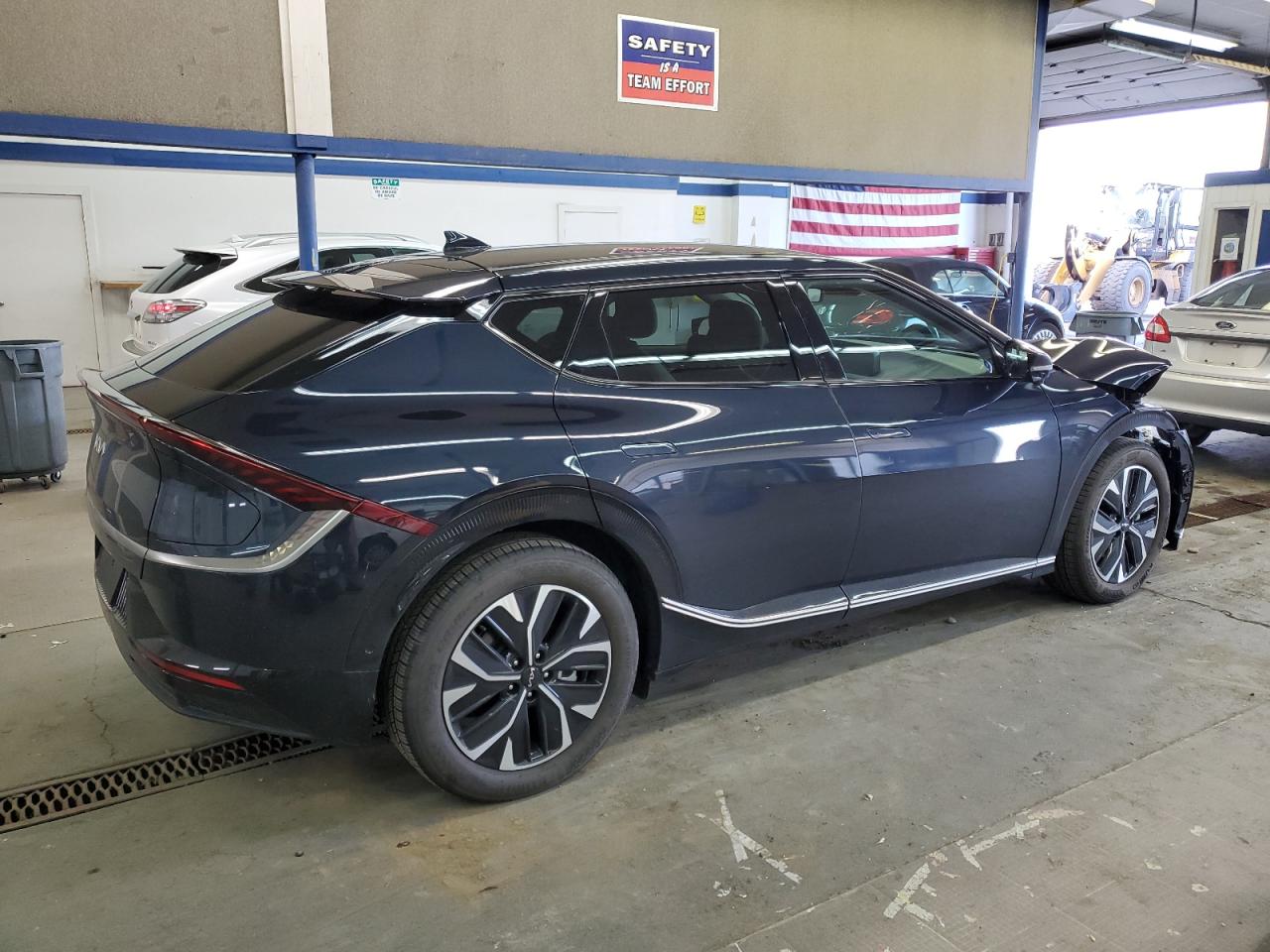 2024 KIA EV6 LIGHT VIN:KNDC3DLCXR5219372