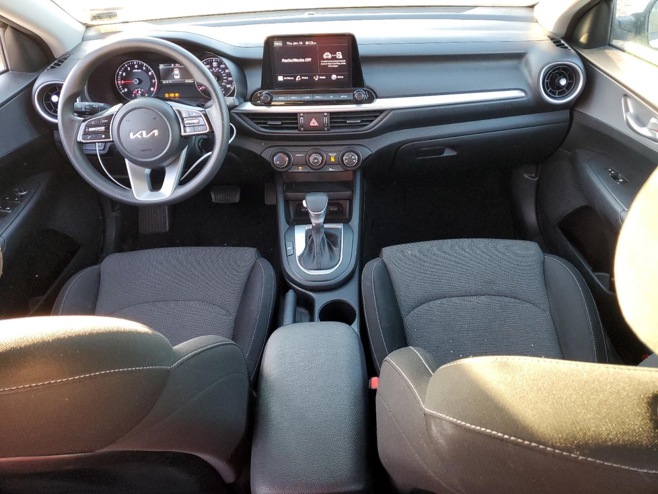 2022 KIA FORTE FE VIN:3KPF24ADXNE499708