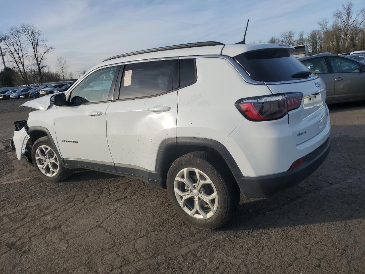 2024 JEEP COMPASS LATITUDE VIN:3C4NJDBN7RT117819