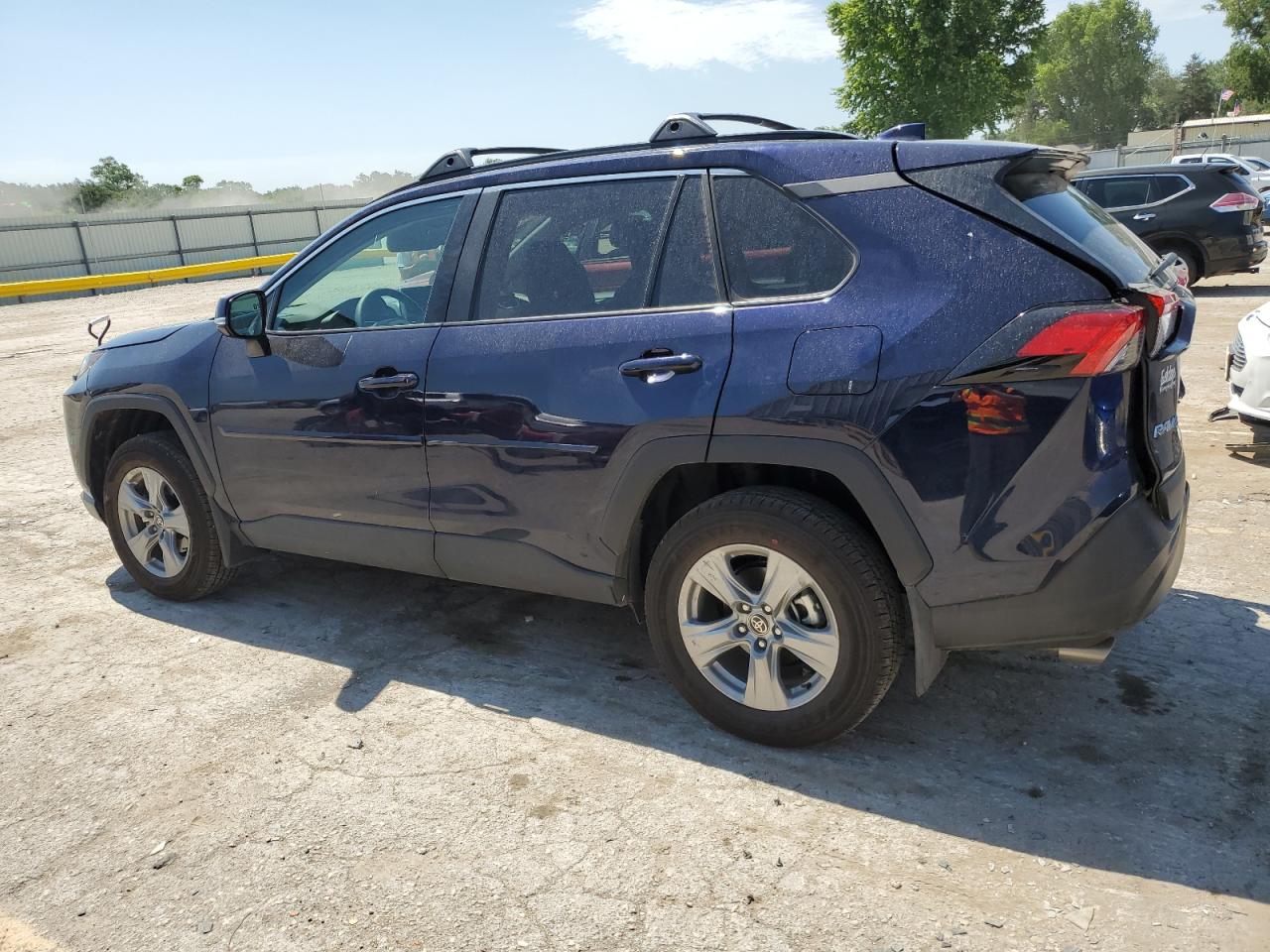 2024 TOYOTA RAV4 XLE VIN:2T3P1RFV7RW432063