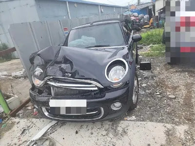 2015 MINI Cooper VIN: