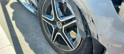 2020 Mercedes-Benz GLC 300 VIN: