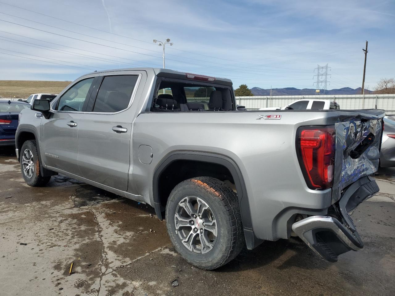 2023 GMC SIERRA K1500 SLE VIN:1GTUUBED4PZ167786