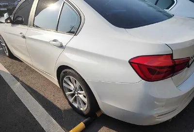 2016 BMW 320 WBA8C5103GK636106 VIN:WBA8C5103GK636106