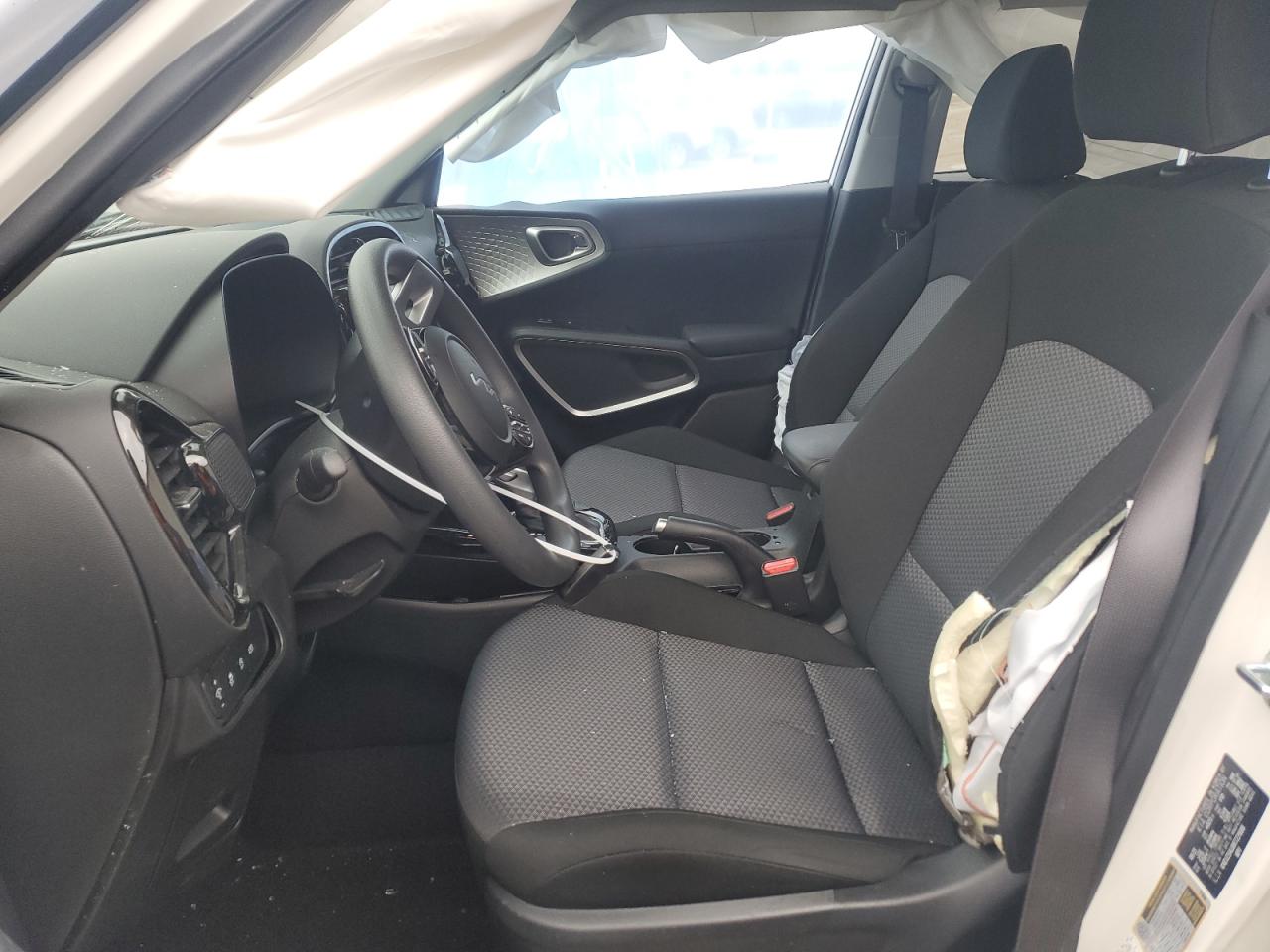 2024 KIA SOUL LX VIN:KNDJ23AU8R7221688