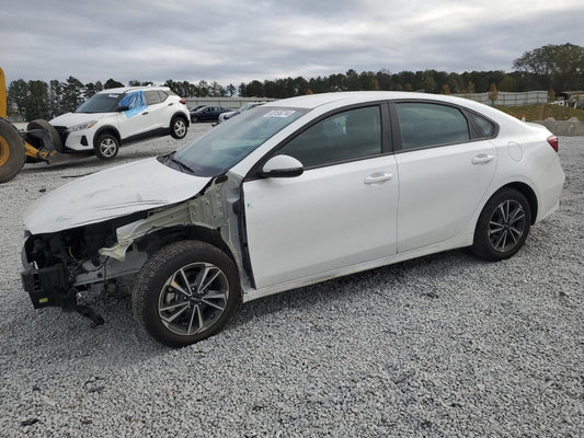 2023 KIA FORTE LX VIN:3KPF24AD0PE613556