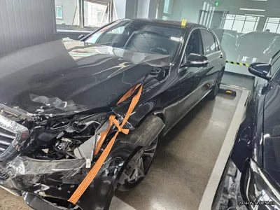 2016 Mercedes-Benz S 500 VIN: