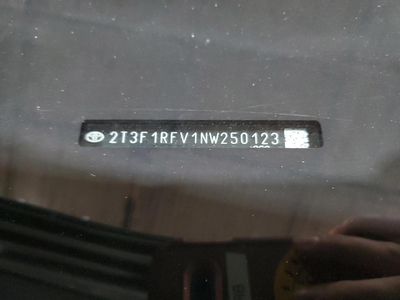 2022 TOYOTA RAV4 LE VIN:2T3F1RFV1NW250123