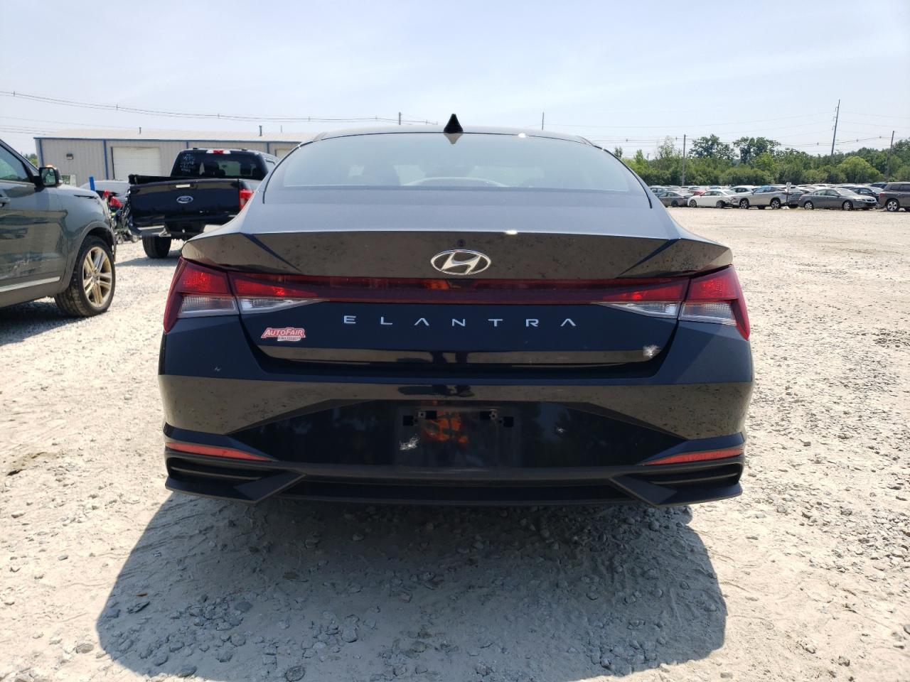 2022 HYUNDAI ELANTRA SE VIN:KMHLL4AG7NU290093