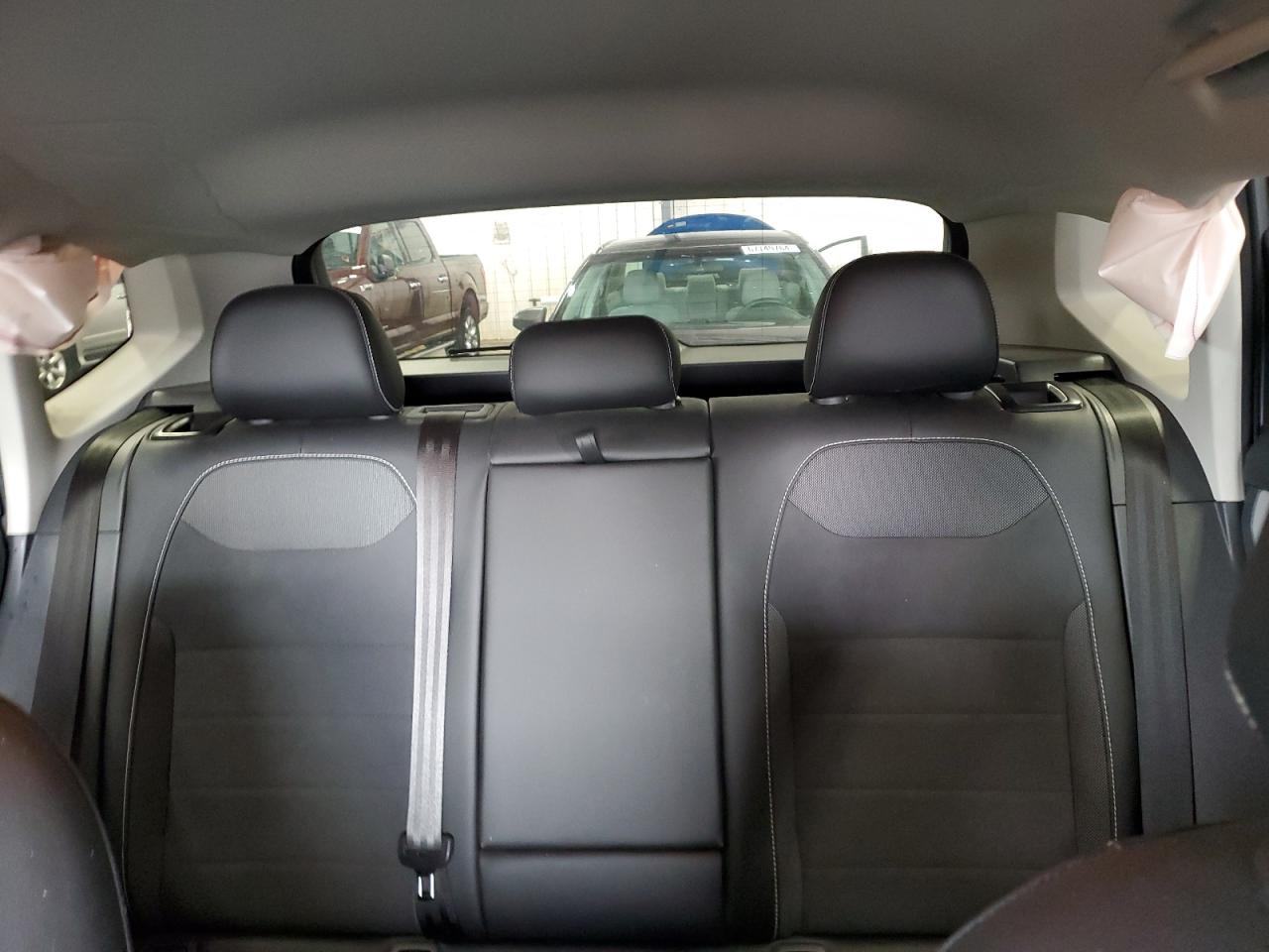 2022 VOLKSWAGEN TAOS SE VIN:3VVWX7B28NM050177