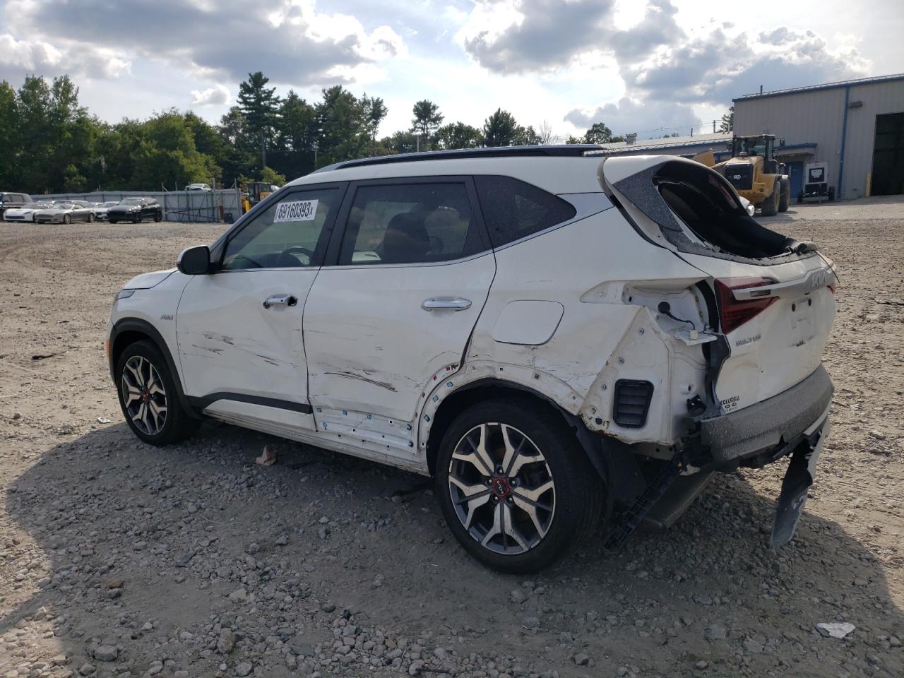 2022 KIA SELTOS SX VIN:KNDETCA21N7243345