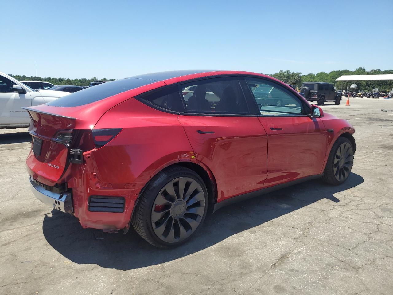 2023 TESLA MODEL Y  VIN:7SAYGDEF0PF870560