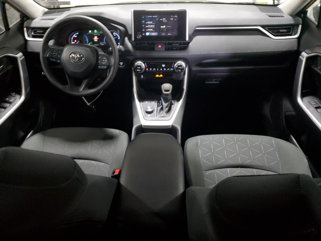 2024 TOYOTA RAV4 XLE VIN:4T3RWRFV2RU133137