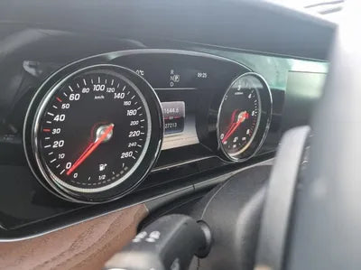 2019 Mercedes-Benz E 220 WDDZF0EBXKA668231 VIN:WDDZF0EBXKA668231