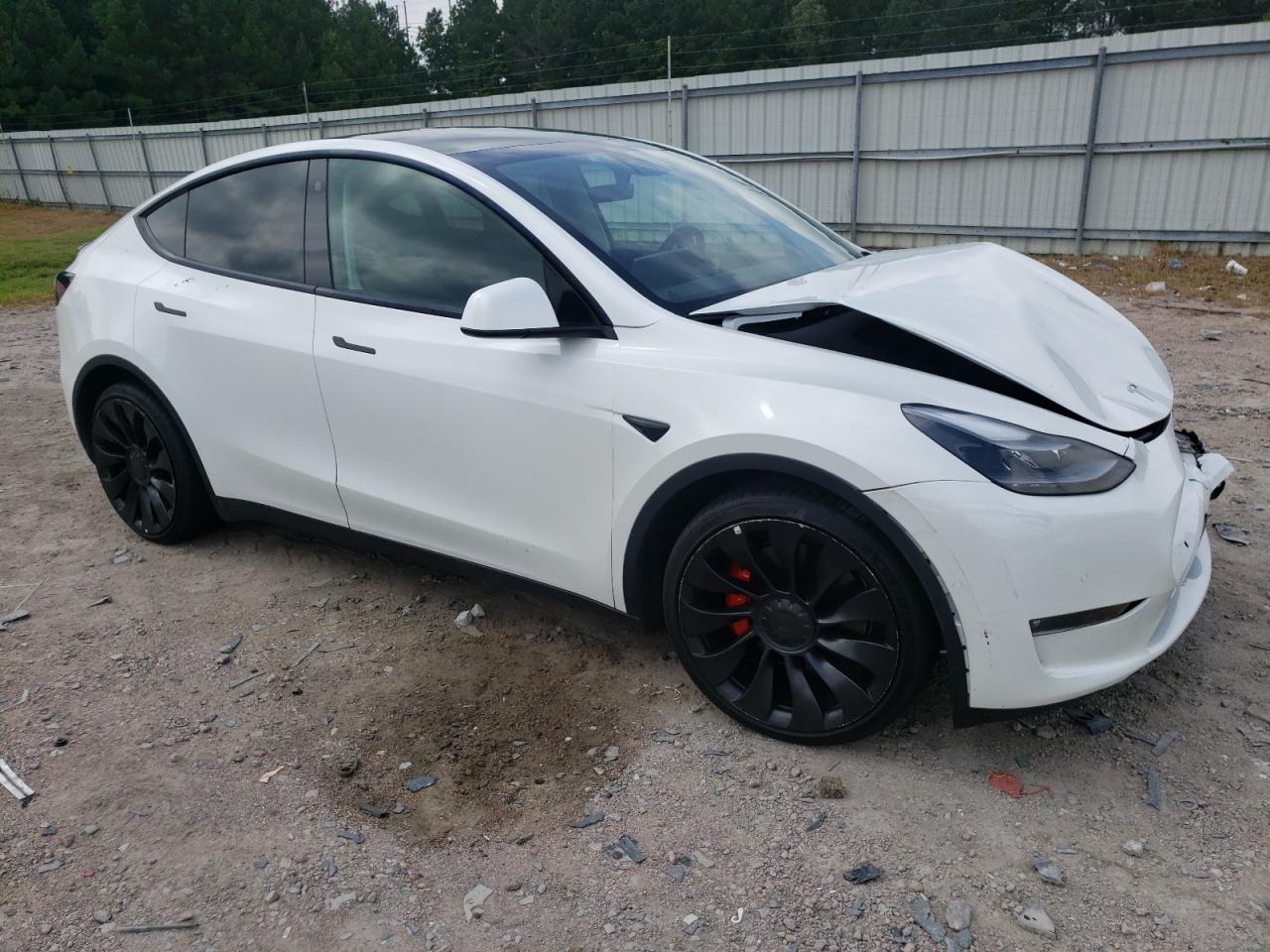 2022 TESLA MODEL Y  VIN:7SAYGDEF2NF378206