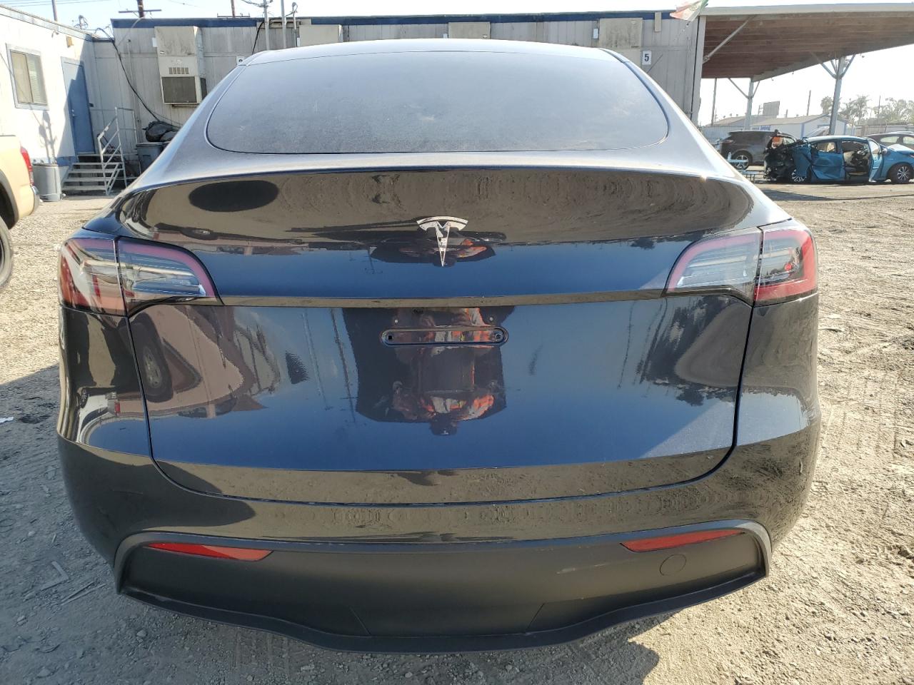 2024 TESLA MODEL Y  VIN:7SAYGDED6RF103975