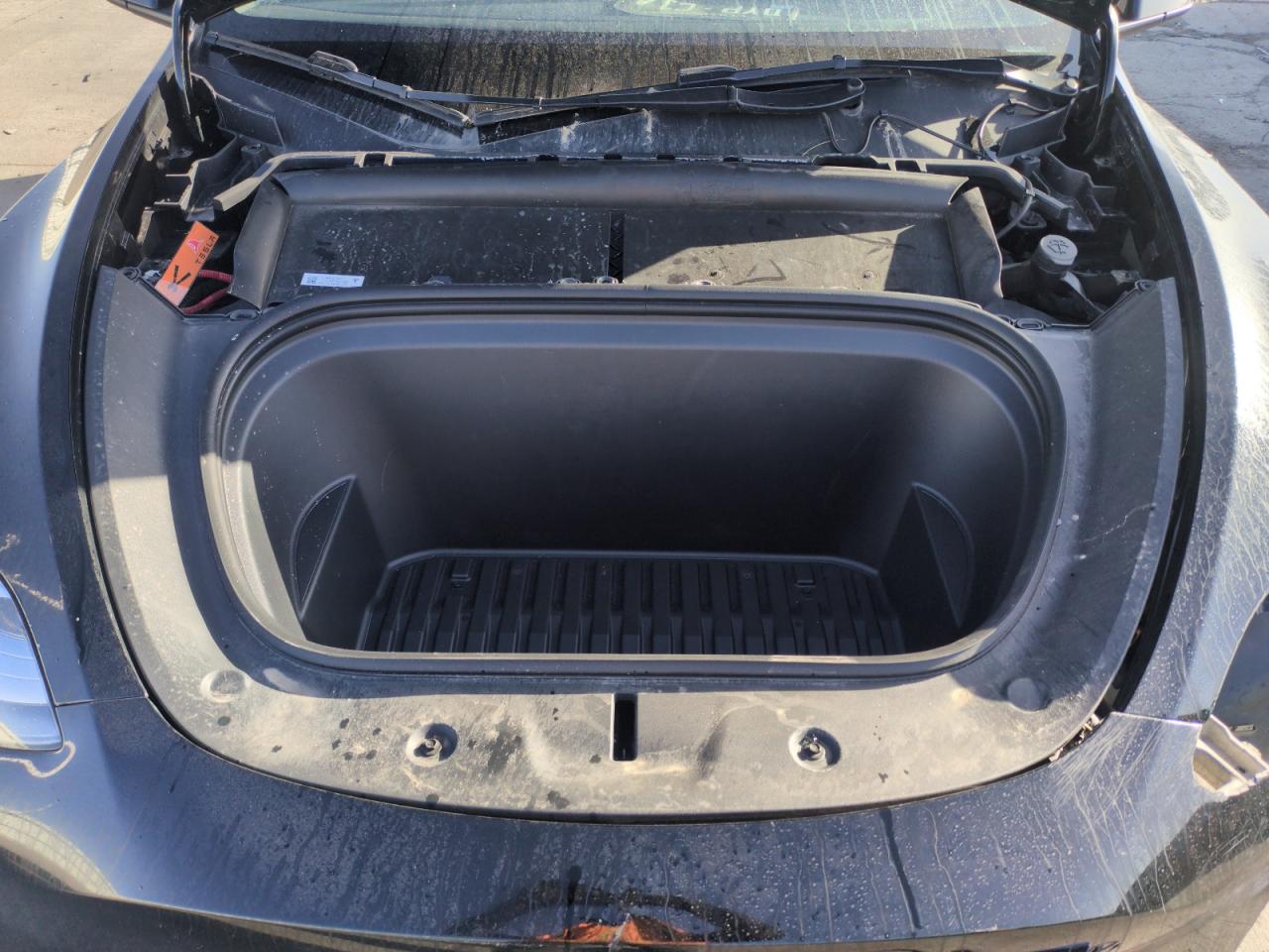 2023 TESLA MODEL Y  VIN:7SAYGDEE5PF850358