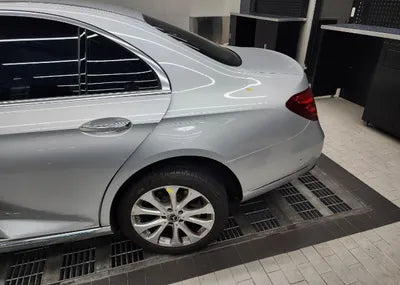 2018 Mercedes-Benz E 220 VIN: