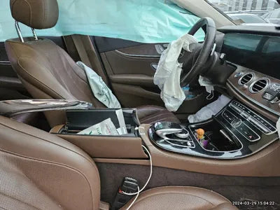 2017 Mercedes-Benz E 300 VIN: