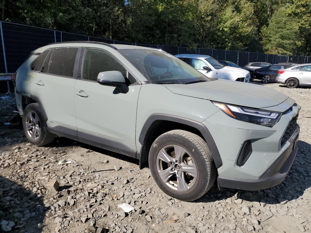 2022 TOYOTA RAV4 XLE VIN:JTMRWRFV3ND146082