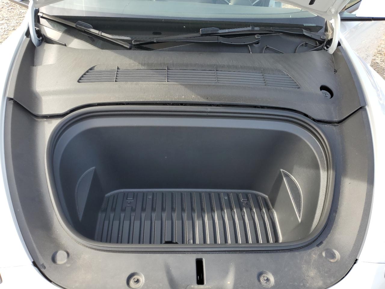 2023 TESLA MODEL Y  VIN:7SAYGAEE1PF830400