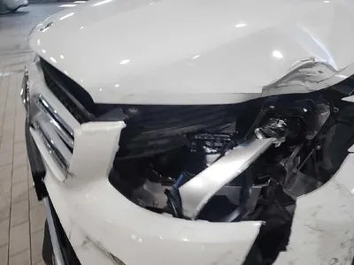 2019 Mercedes-Benz GLC 300 VIN: