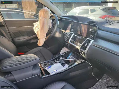 2022 Kia Sorento KNARH81BGPA181828 VIN:KNARH81BGPA181828