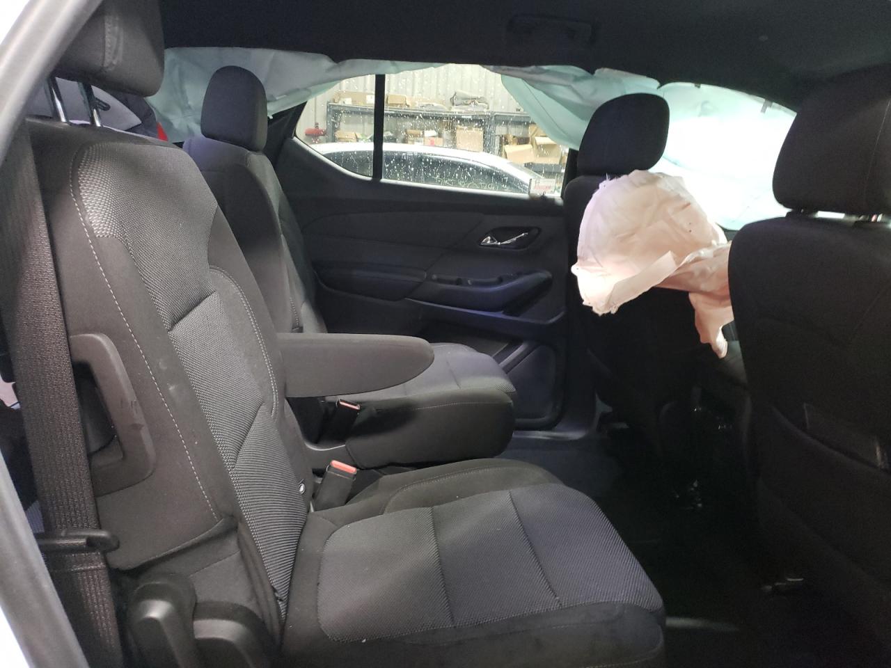 2022 CHEVROLET TRAVERSE LT VIN:1GNERGKWXNJ195409