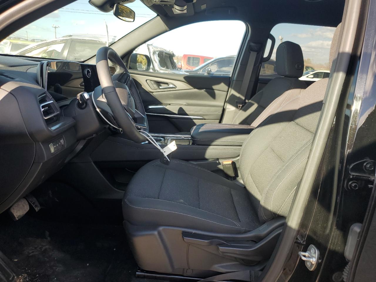 2024 CHEVROLET TRAVERSE LS VIN:1GNEVEKS7RJ182183