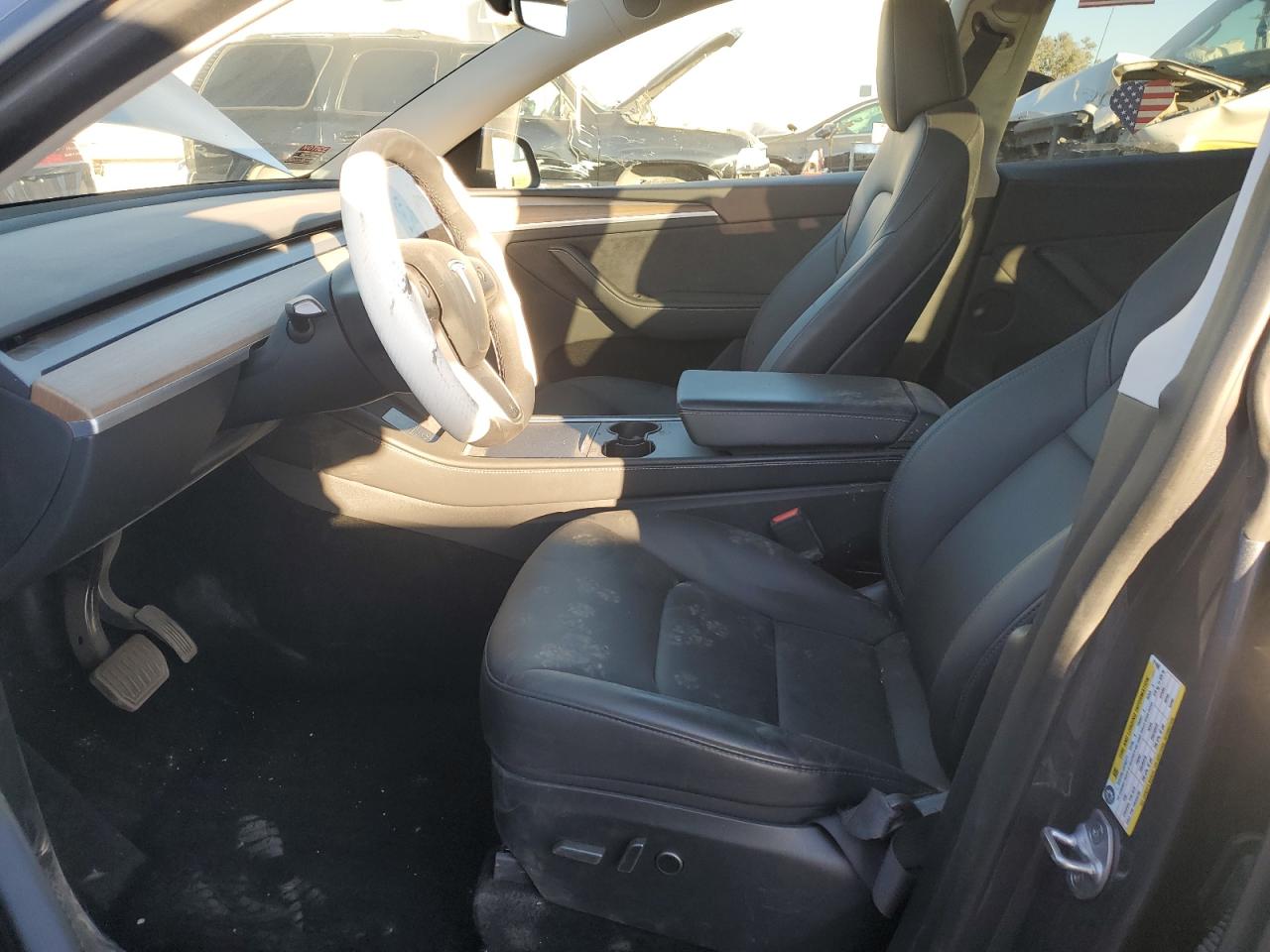 2023 TESLA MODEL Y  VIN:7SAYGDEE7PA211685